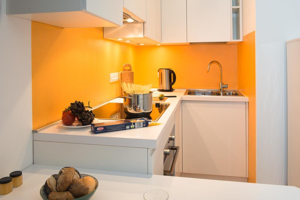Vintler Apartments Болзано Стая снимка